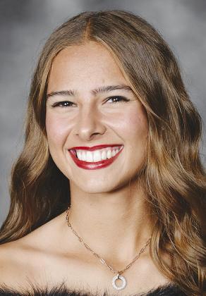Valedictorian PiperRilee Sawatzky