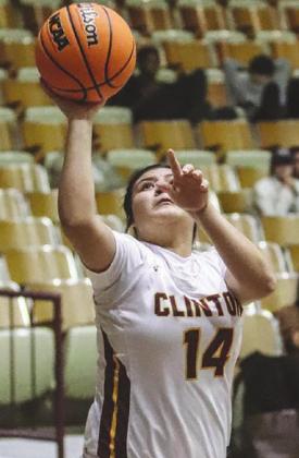 Lady Reds roll Elgin, 57-34