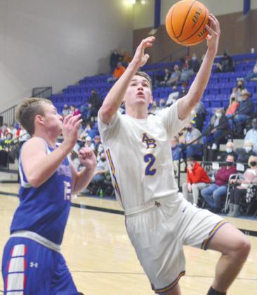 Indians repeat as regional champs