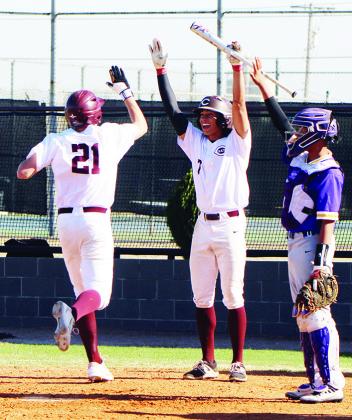 Reds pound Anadarko in district opener
