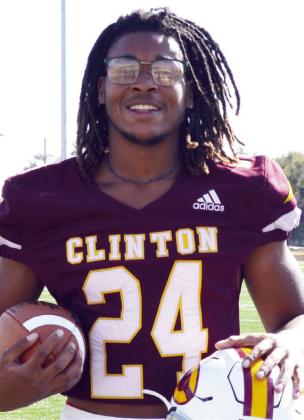 Red Tornadoes garner district awards