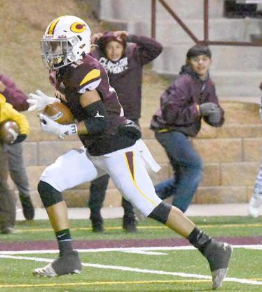 Red Tornadoes sink Pirates