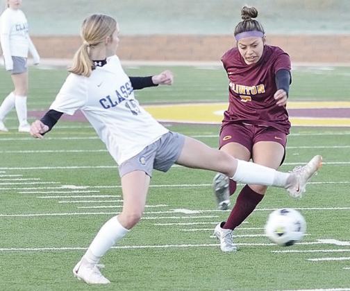 CHS soccer earns sweep of Comets to start season