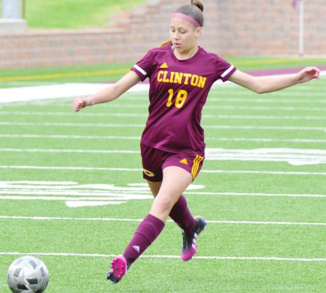 Clinton to see elite teams in semis