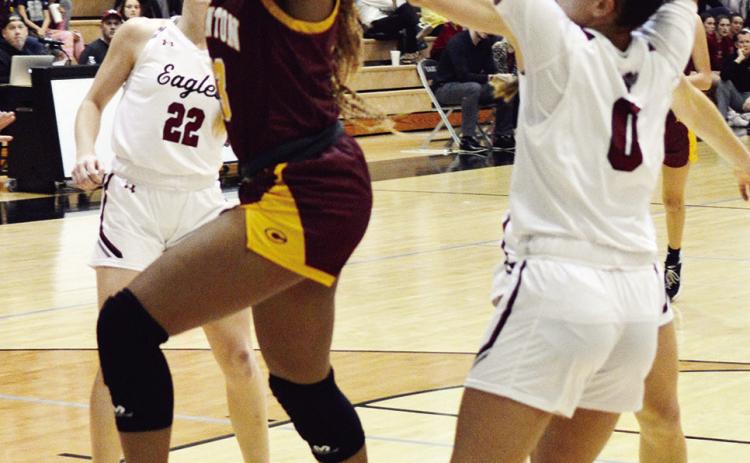 Senior provides offensive production for Lady Reds