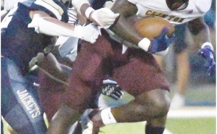 Clinton stings Kingfisher