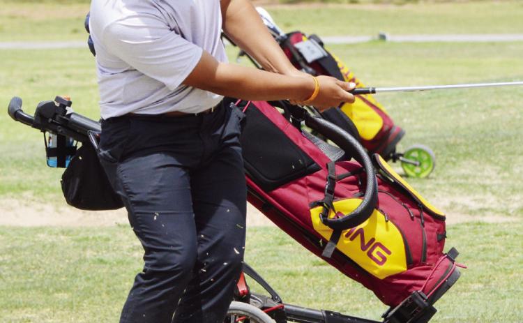 Golf team ends season with optimism