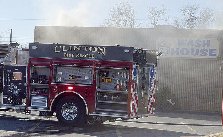 Fire strikes laundromat