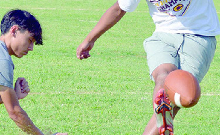 Clinton prepares for scrimmage at Newcastle