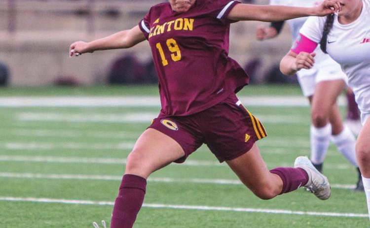 Nolasquez, Carrizales net hat tricks in win