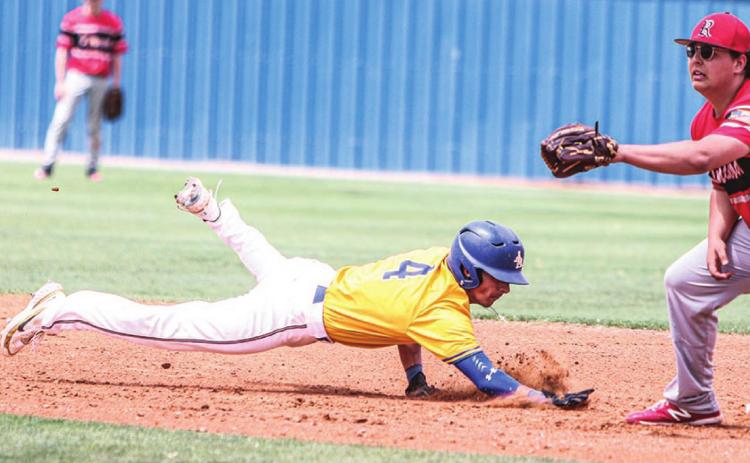 No. 11 Indians cruise on day one of district tournament