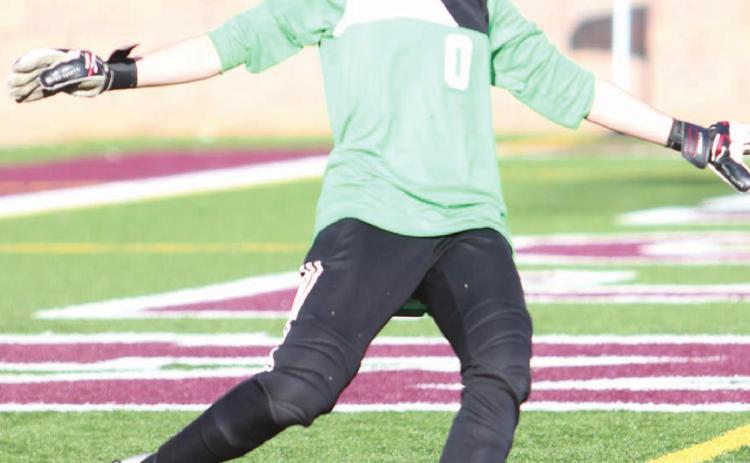 Lady Reds take fifth-straight match