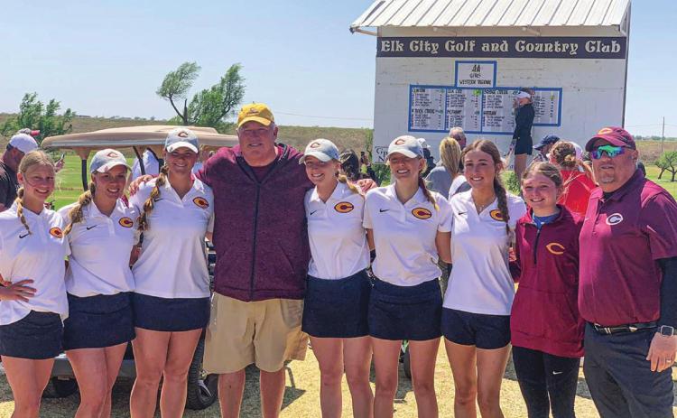 Lady Reds advance to state