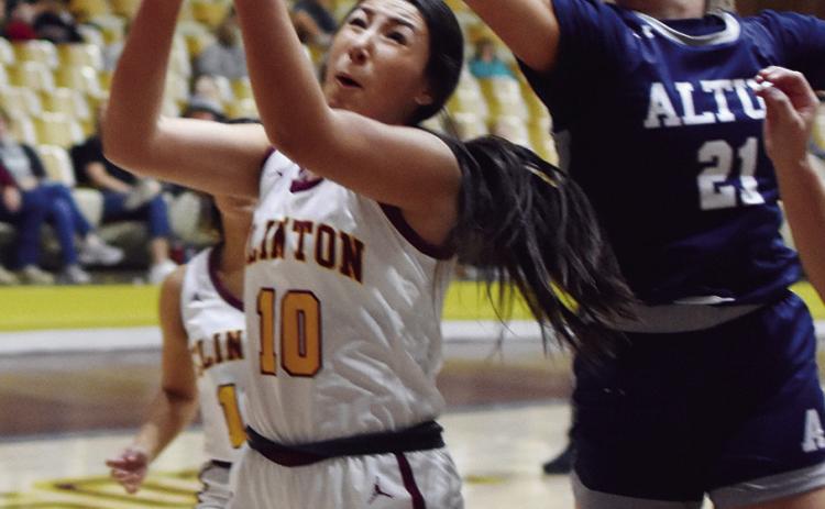 Senior patrols paint as Lady Reds post player