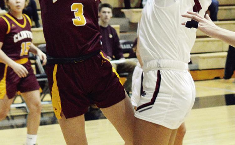 Clinton drops district games at Weatherford