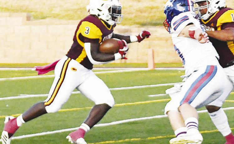 Clinton ends non-district play strong