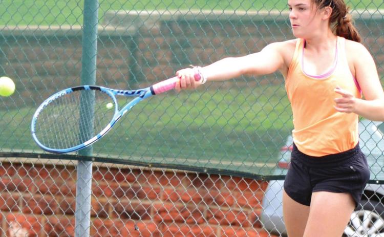 Clinton gets some wins at Altus