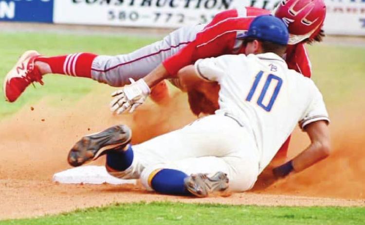 Arapaho-Butler splits at Hydro-Eakly tourney