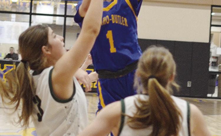 Making the tough shot at Arapaho-Butler