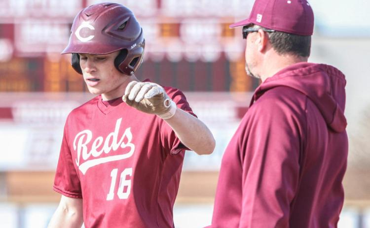 Reds sweep seaso