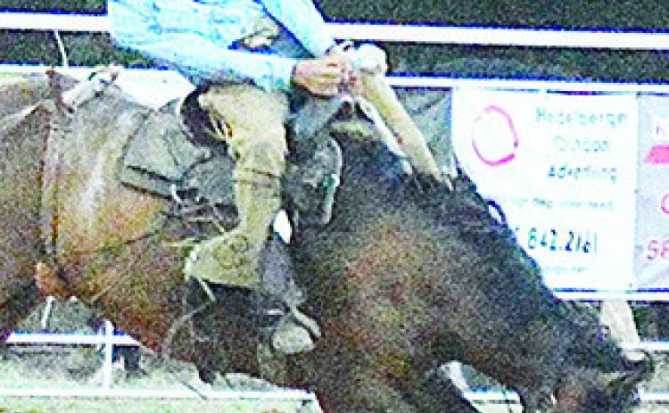 Clinton hosts 76th annual rodeo