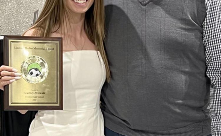 Reds celebrate soccer success with awards banquet