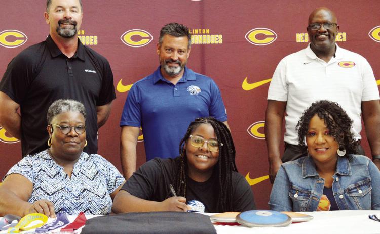 Hester signs to throw for Southwestern Christian