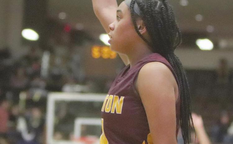 Ke’ona Ford knocks