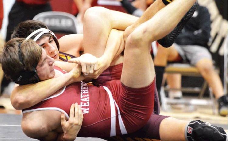 Reds fall to Eagles in final match