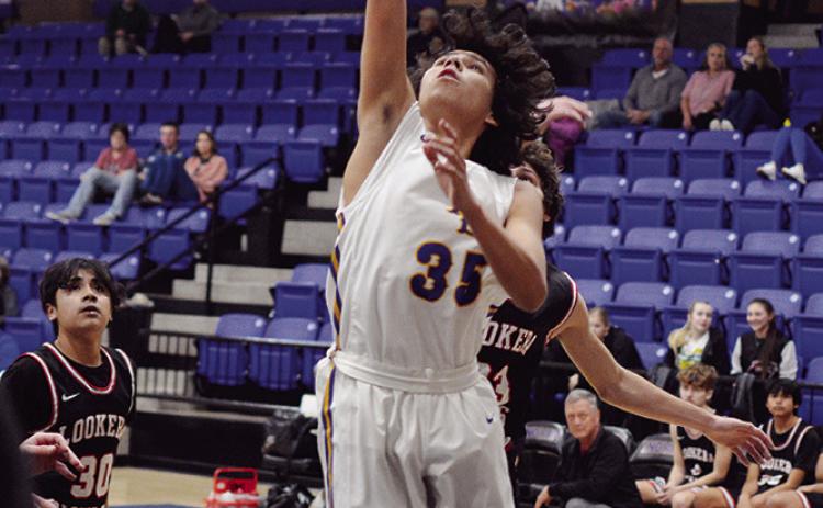 Close-range layup