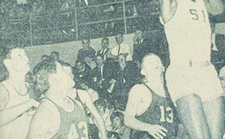‘Men of integrity’ to be recognized for ’64 hoops title