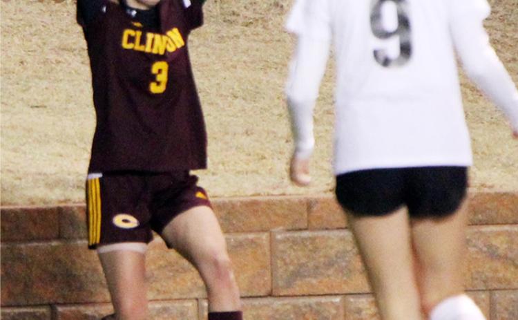 Soccer teams advance to semis