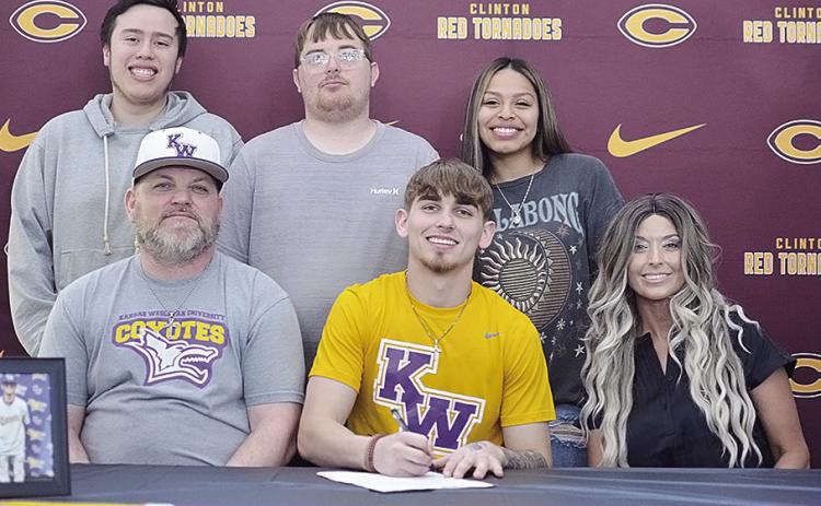 Louthan signs with Kansas Wesleyan for baseball