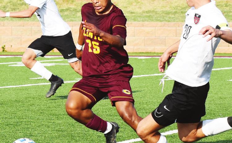 Red Tornadoes prepare for title game