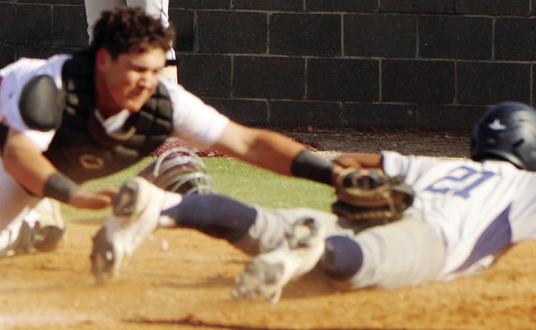 Reds edged by Kingfisher at home