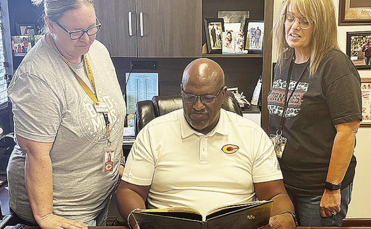 Clinton nearly completed with Hall of Fame