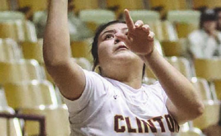 Lady Reds roll Elgin, 57-34