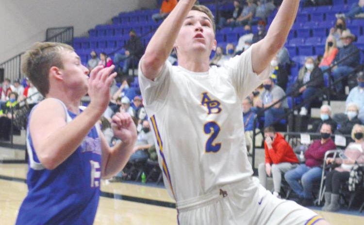 Indians repeat as regional champs
