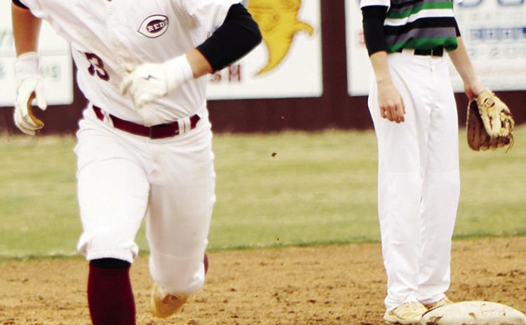 Reds’ rally comes up just short against Leedey