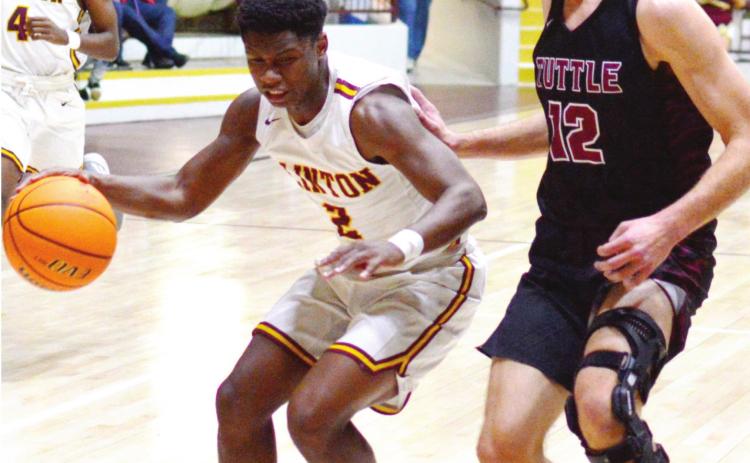 Reds, Lady Reds host Harrah for districts