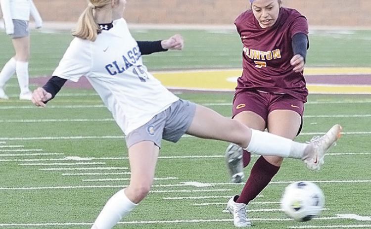CHS soccer earns sweep of Comets to start season