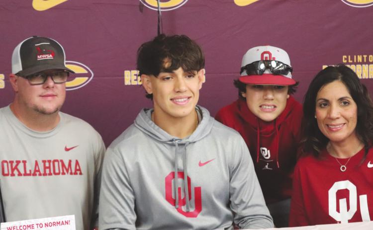 Powell signs with Sooners