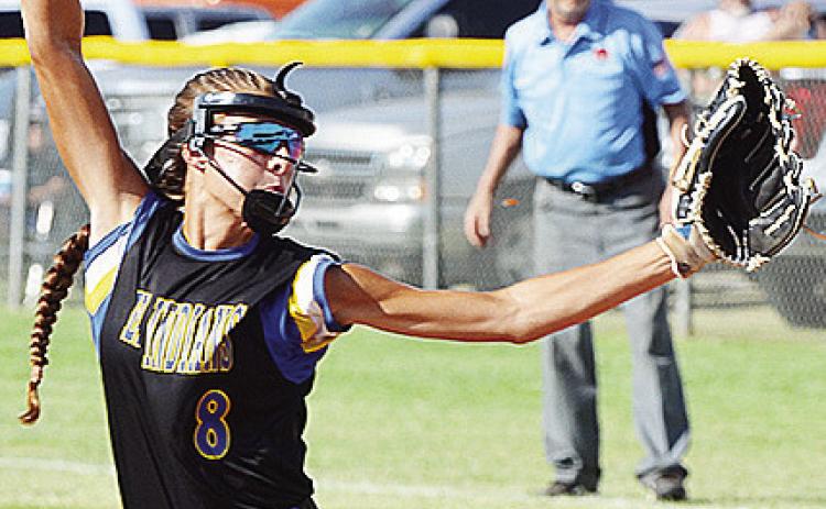 Piper Sawatzky pitches during Arapaho-Butler’s game against Merrit. CDN | Sam Goodwyn