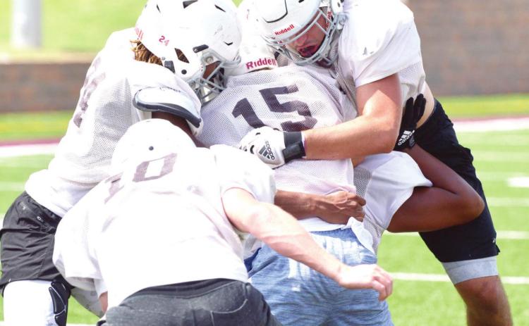 CHS meeting El Reno, Ike in scrimmage opener